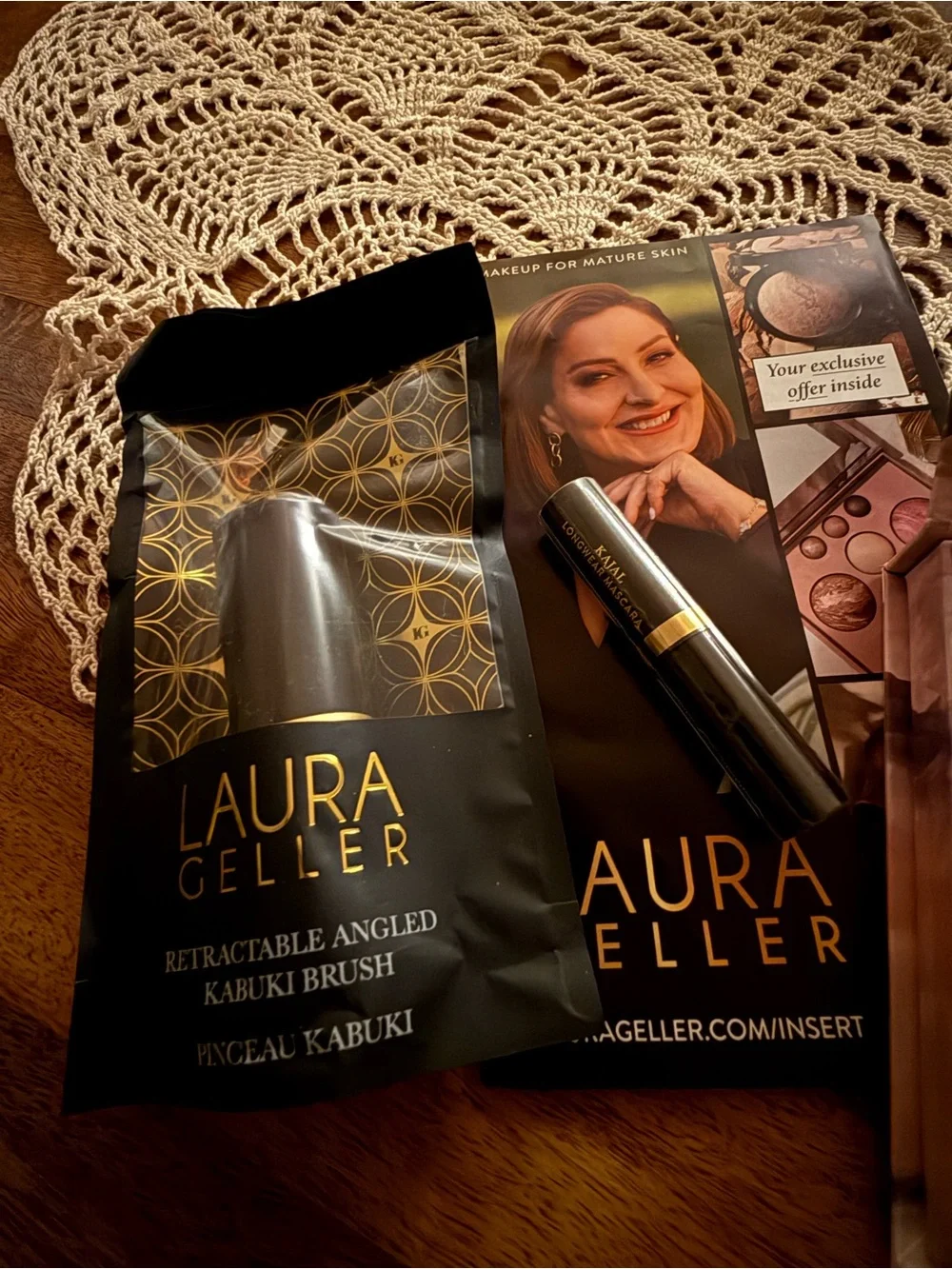 Laura Geller Pink Buttercream & Champagne Highlighting Blush Palette